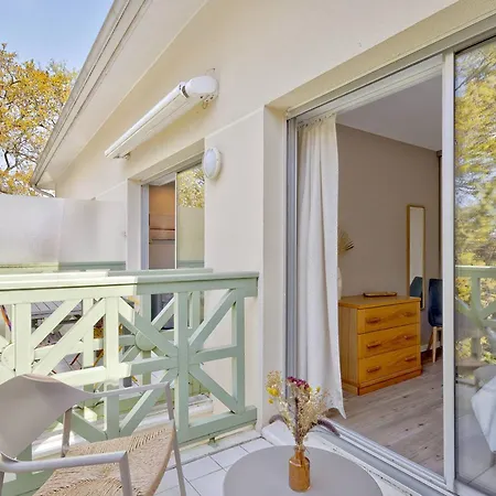 Arcachon: T2 Residentiel Pres Plage, 2 Balcons - Fr-1-433-137 דירה *