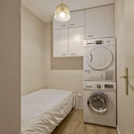 Arcachon: T2 Résidentiel Près Plage, 2 Balcons - Fr-1-433-137 *